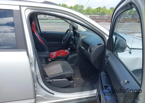 2011 Jeep Compass from USA, damaged, VIN 1J4NF1FB5BD279258